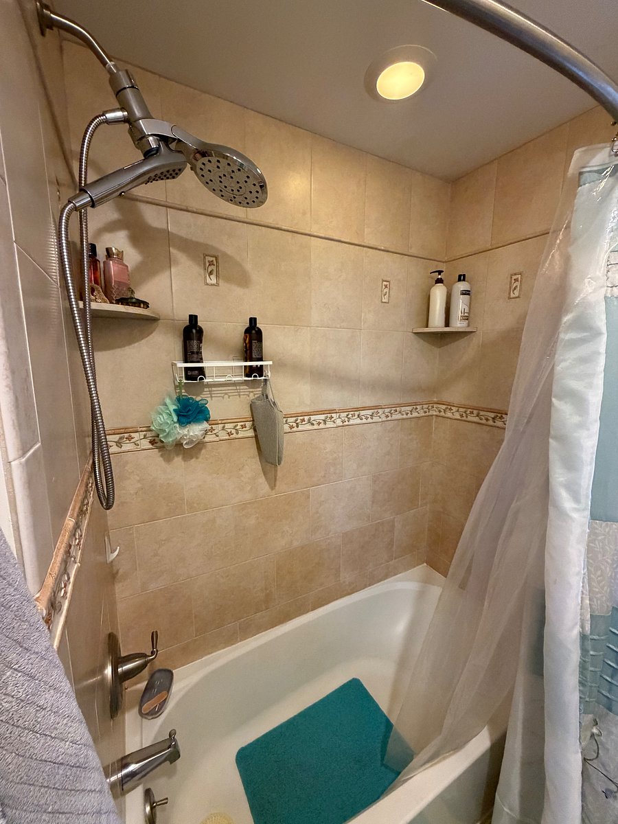 Furnished Finder property 1050717_1 photo 15