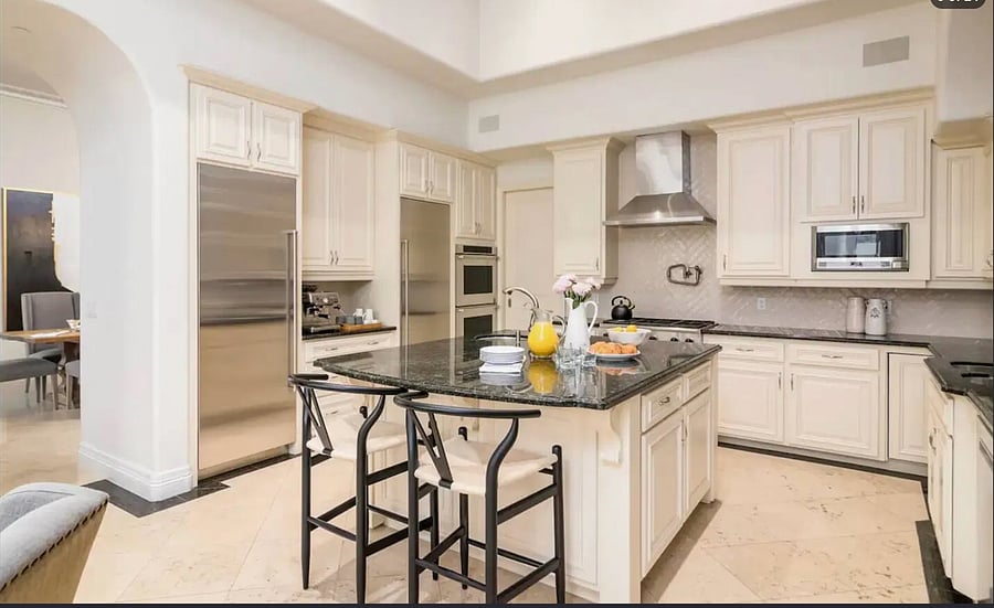 Furnished Finder property 1050718_1 photo 5