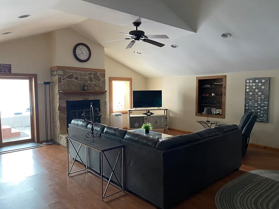 Furnished Finder property 1050719_1 photo 3