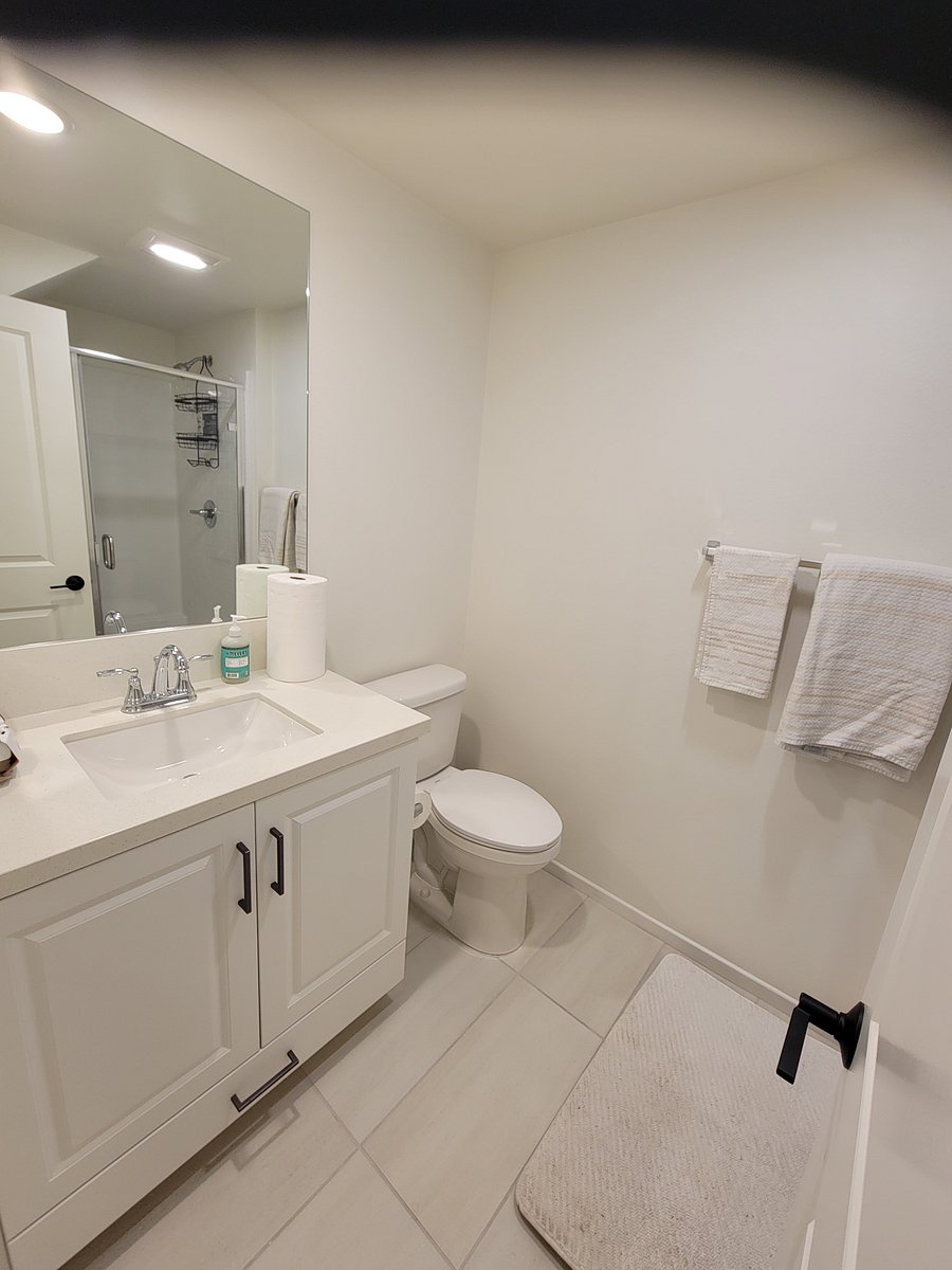 Furnished Finder property 1050726_1 photo 12