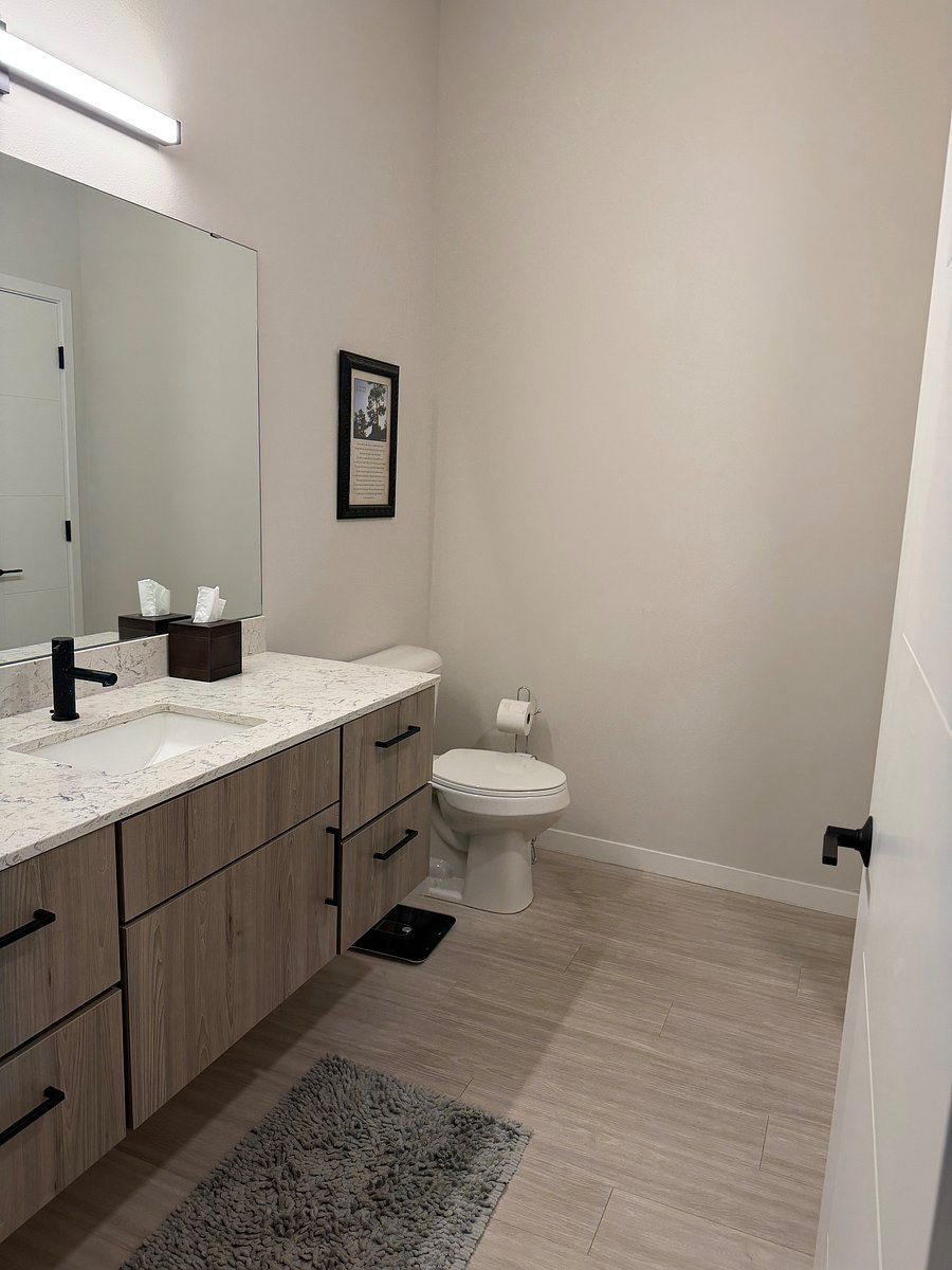 Furnished Finder property 1050739_1 photo 10