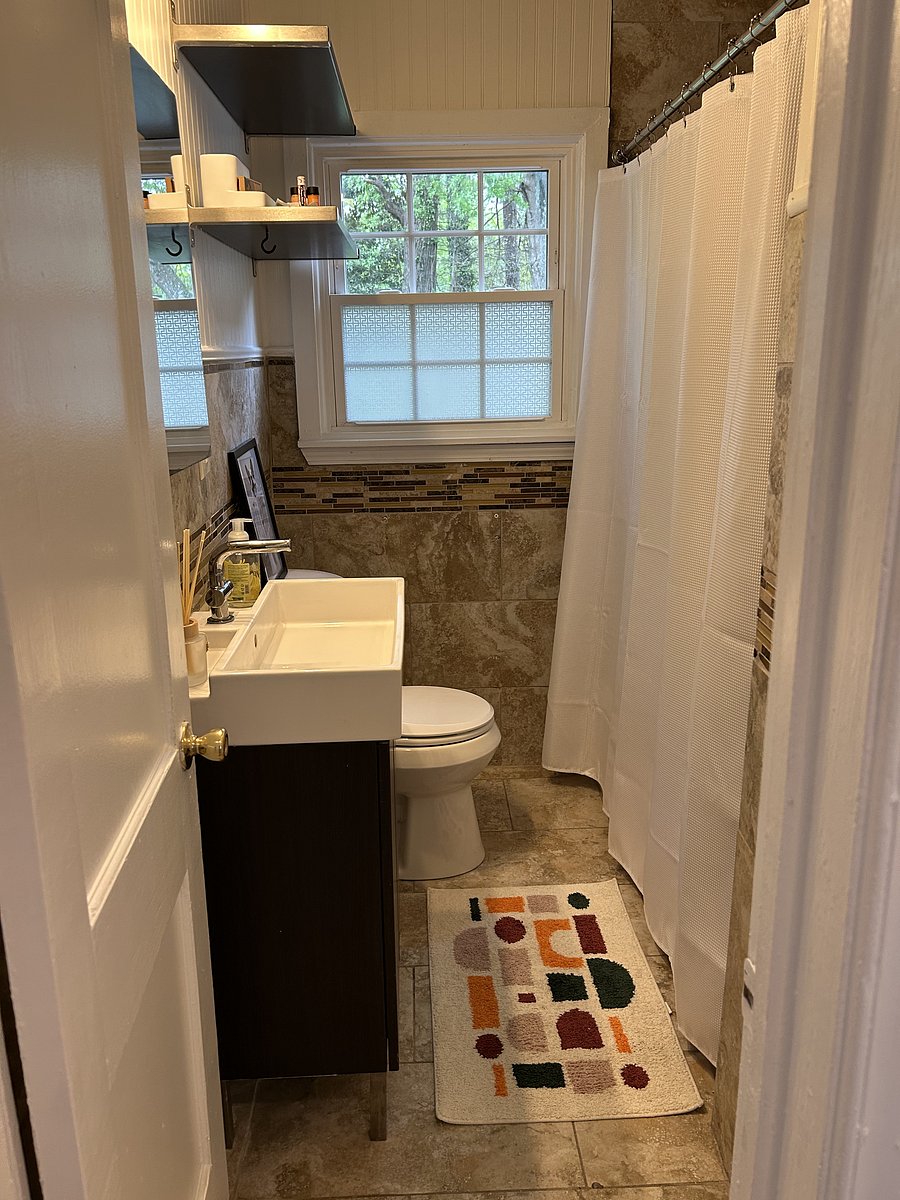 Furnished Finder property 1050753_1 photo 8
