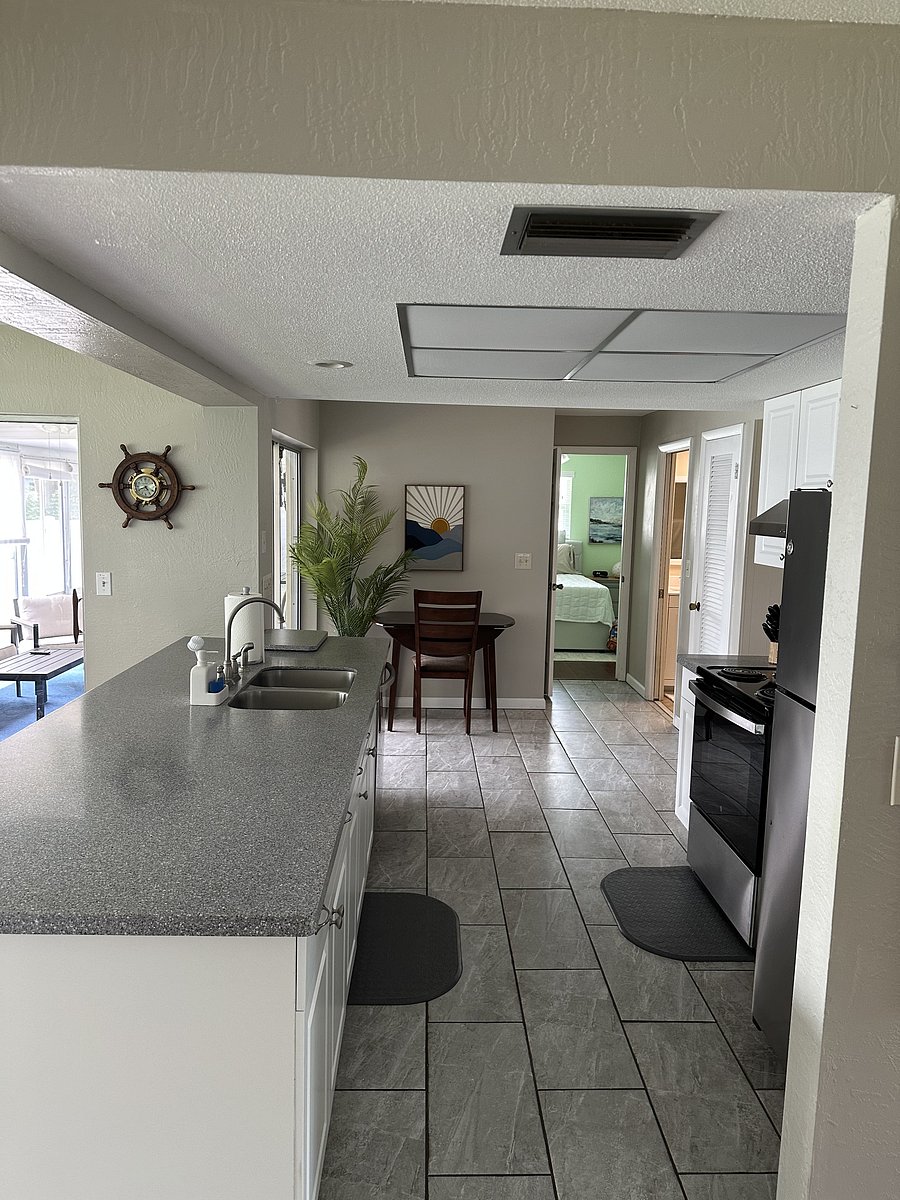 Furnished Finder property 1050755_1 photo 14