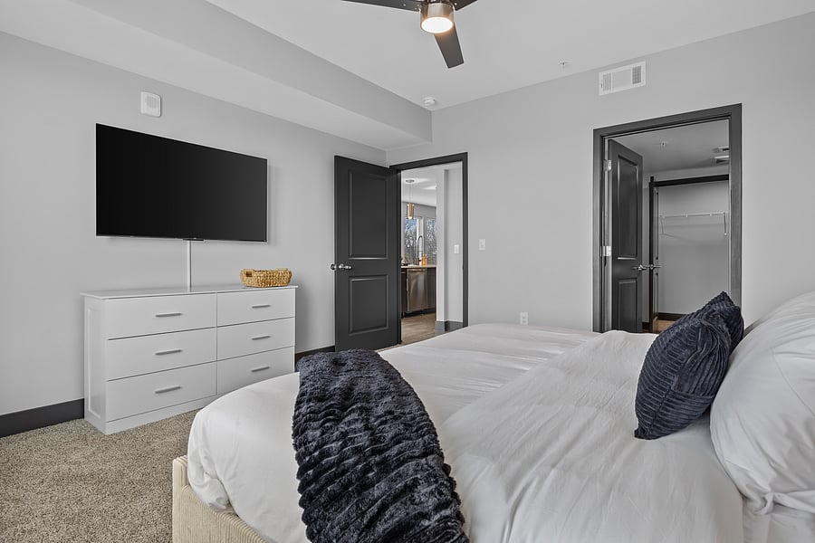 Furnished Finder property 1050756_1 photo 28