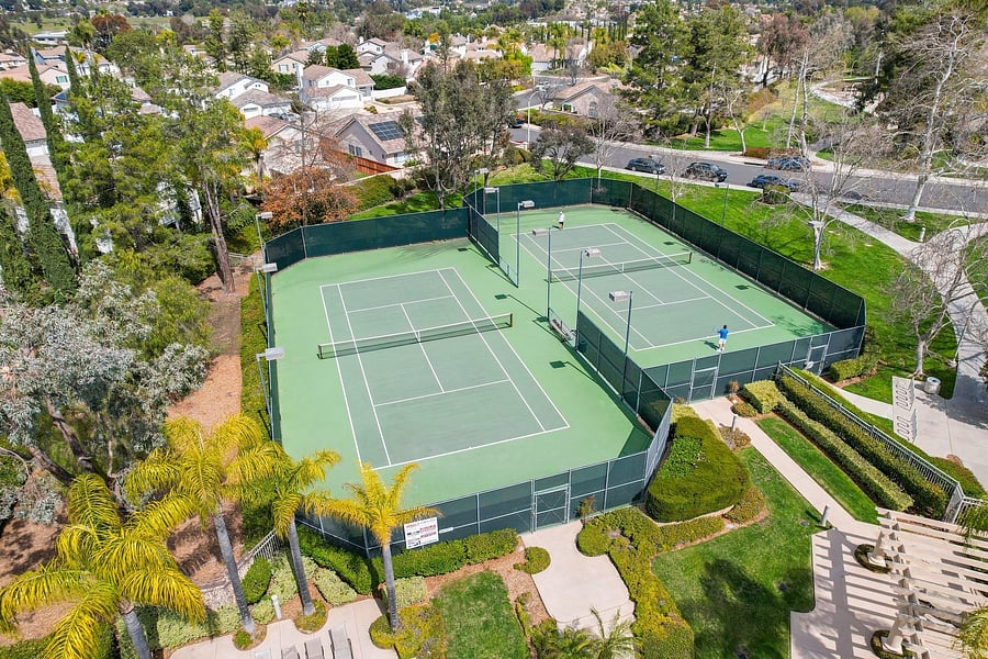 Two tennis lot locations. This double and a single.
**nearby Ronald Reagan Park has 17 new pickleball courts
