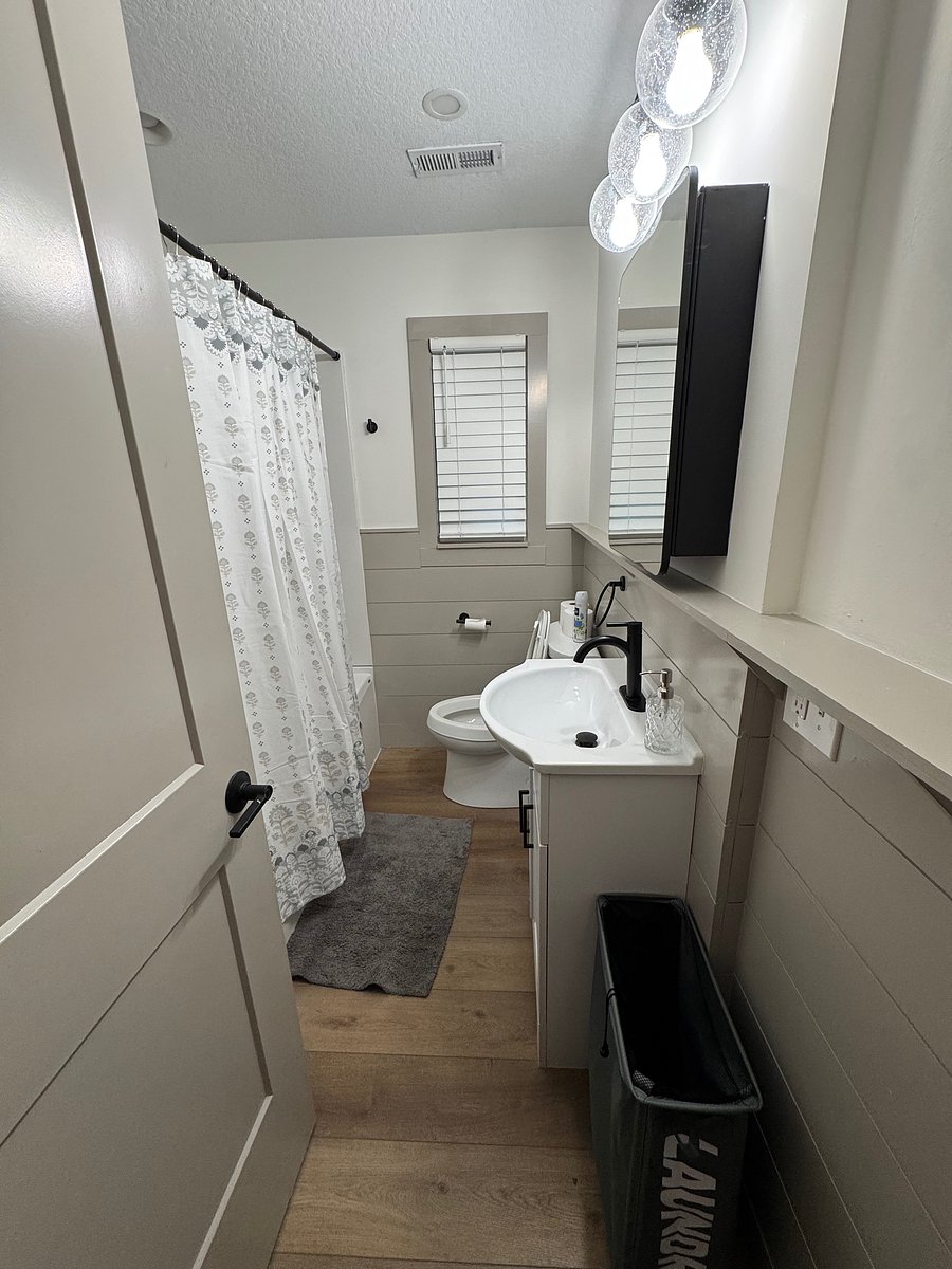 Furnished Finder property 1050776_1 photo 9