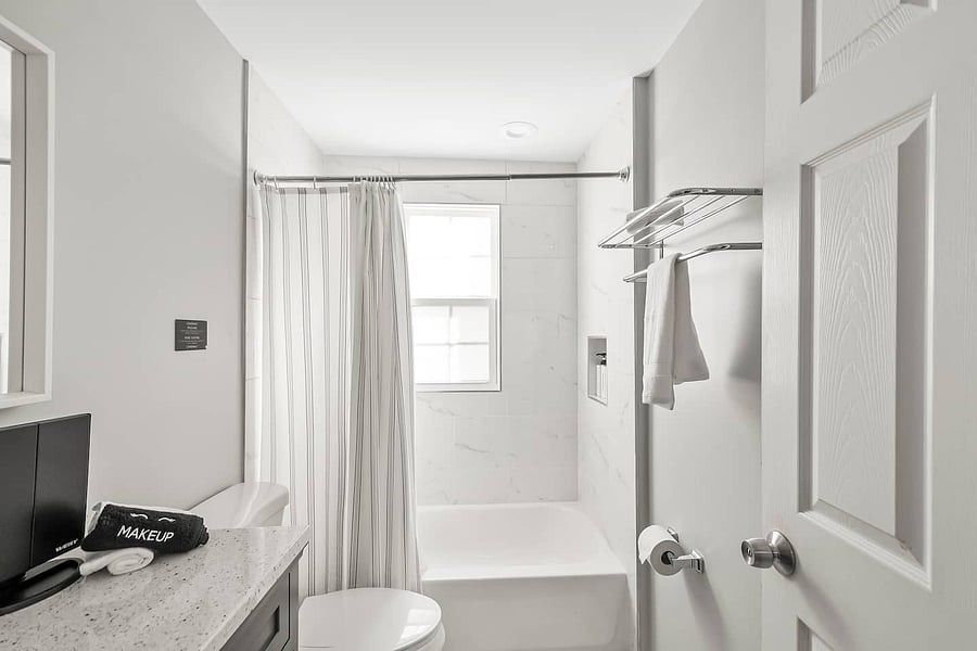 Get ready with ease! Hair dryer, makeup mirror, towels, Q-tips, cotton balls, and a bidet included.