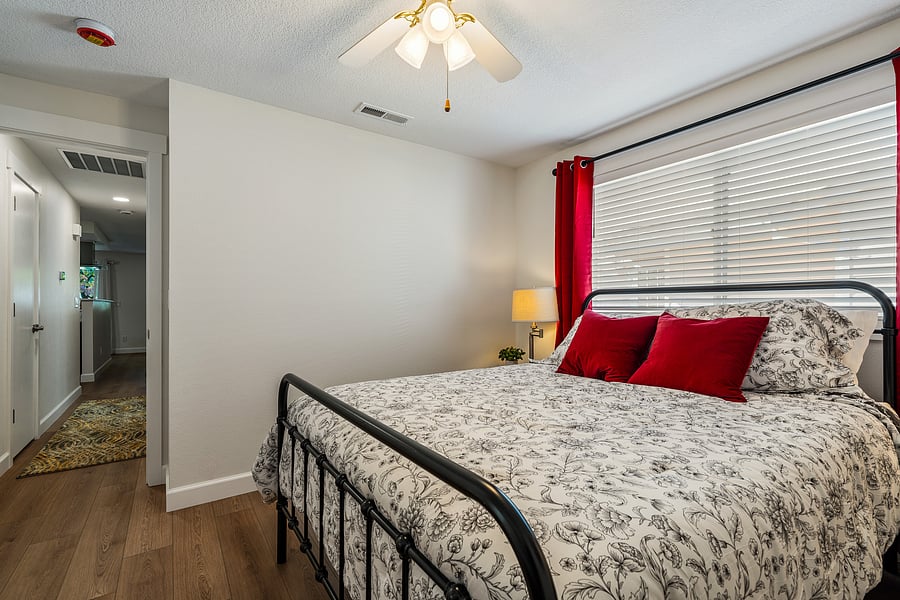 Furnished Finder property 1050807_1 photo 20