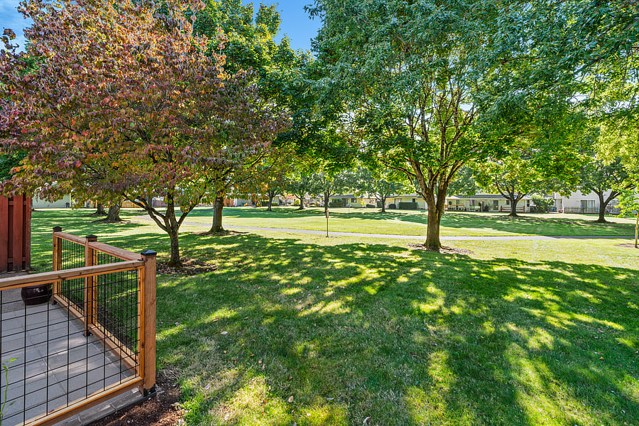 Furnished Finder property 1050807_1 photo 32