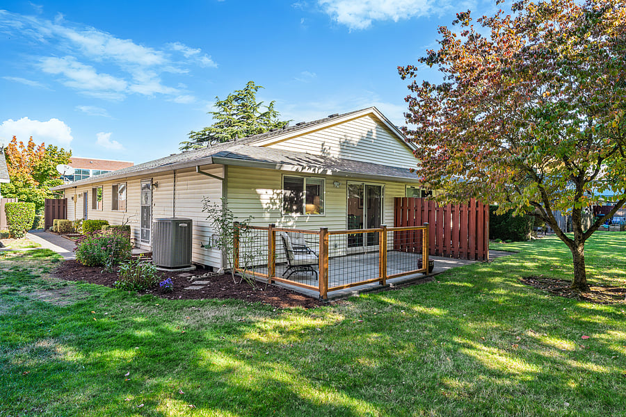 Furnished Finder property 1050807_1 photo 29
