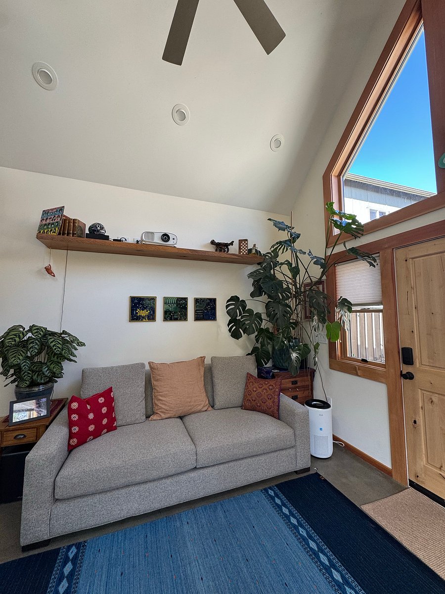 Furnished Finder property 1050821_1 photo 11
