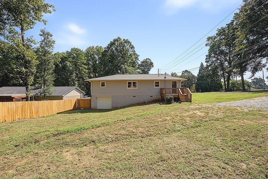 Furnished Finder property 1050832_1 photo 14