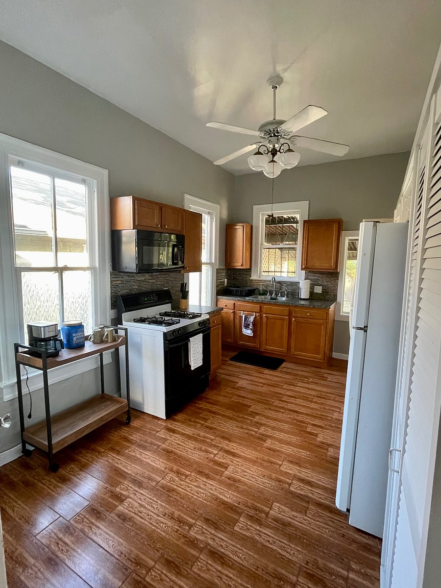 Furnished Finder property 1050842_2 photo 8