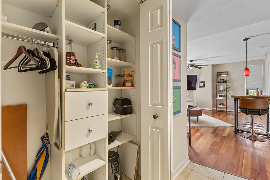 Furnished Finder property 1050845_1 photo 11