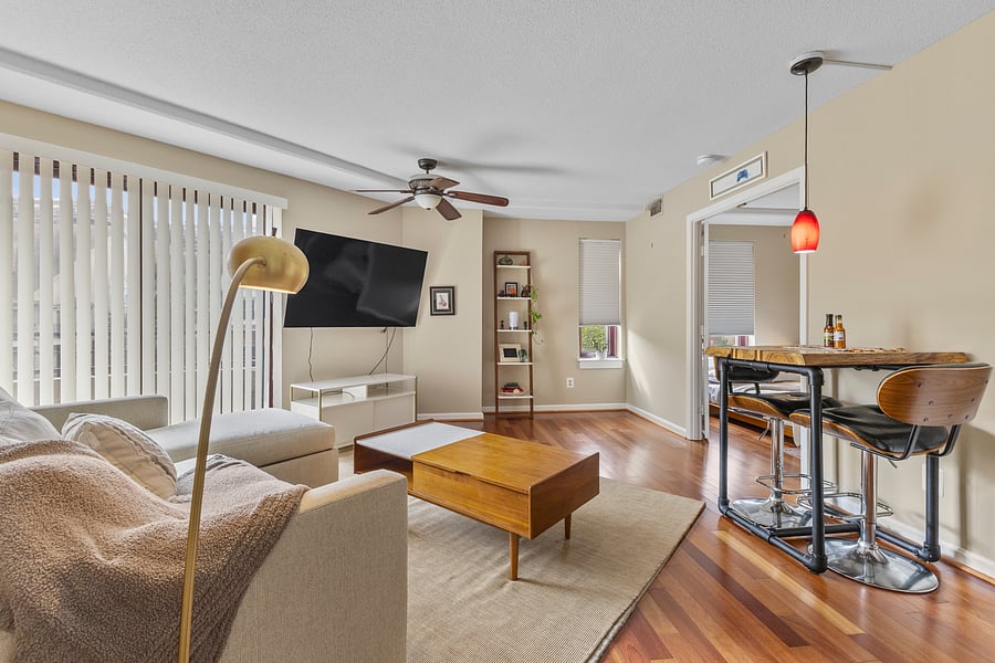 Furnished Finder property 1050845_1 photo 4