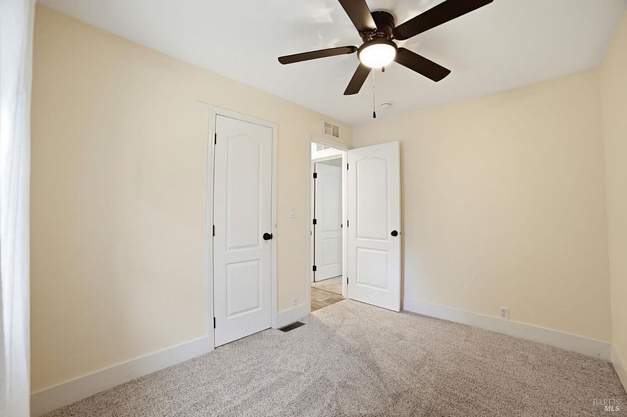 Furnished Finder property 1050849_1 photo 26