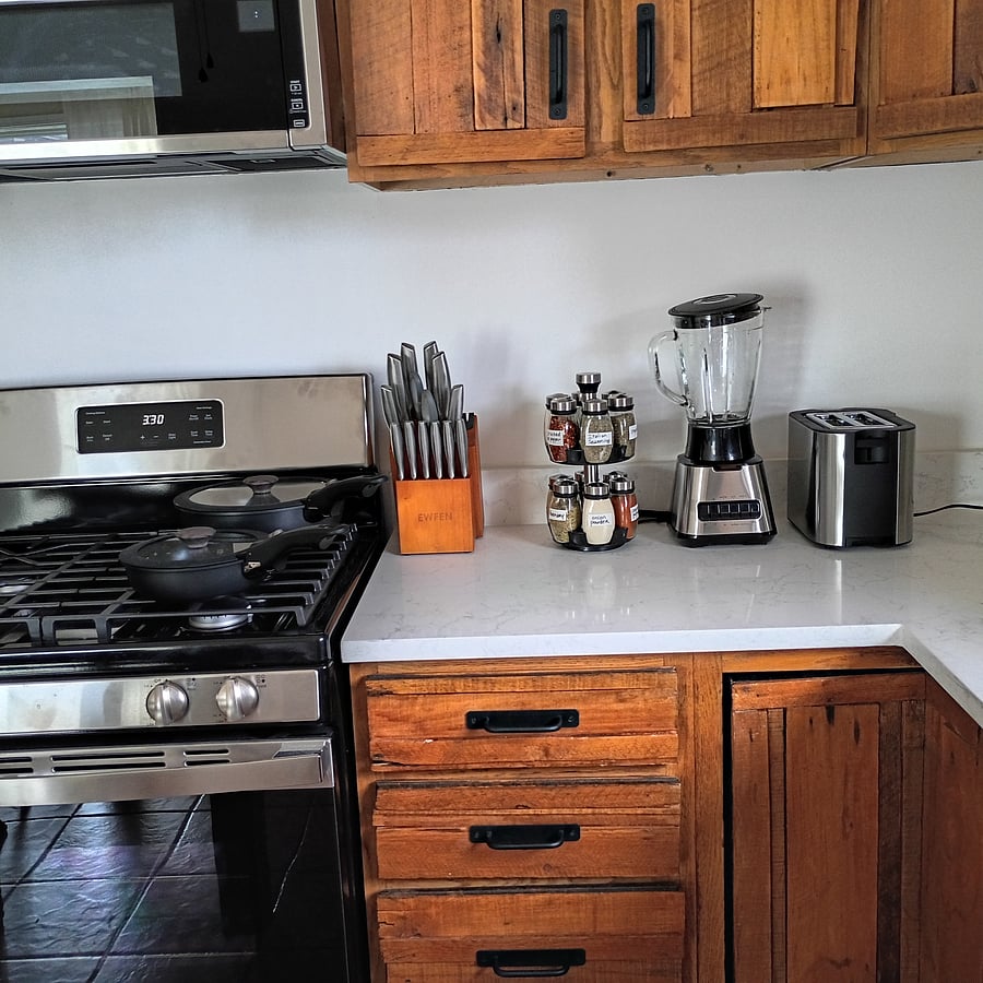 Furnished Finder property 1050860_1 photo 12