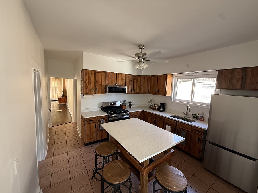 Furnished Finder property 1050860_1 photo 9