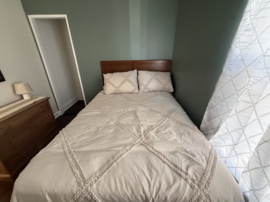 Furnished Finder property 1050860_1 photo 18
