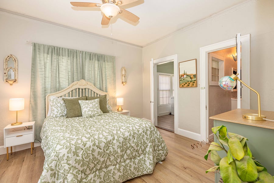 Furnished Finder property 1050889_1 photo 19