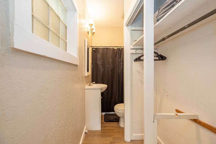 Furnished Finder property 1050889_1 photo 21