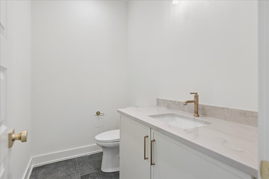 Furnished Finder property 1050901_1 photo 35