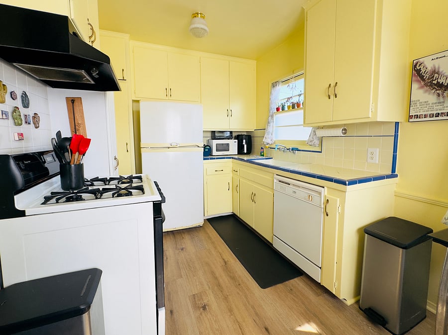 Furnished Finder property 1050933_1 photo 14