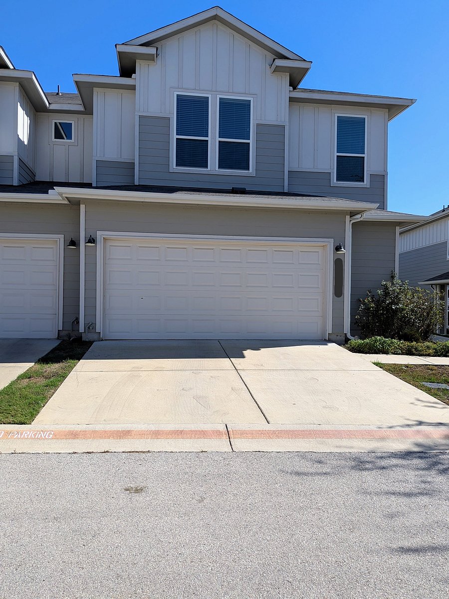 Space to park in driveway in front of townhome