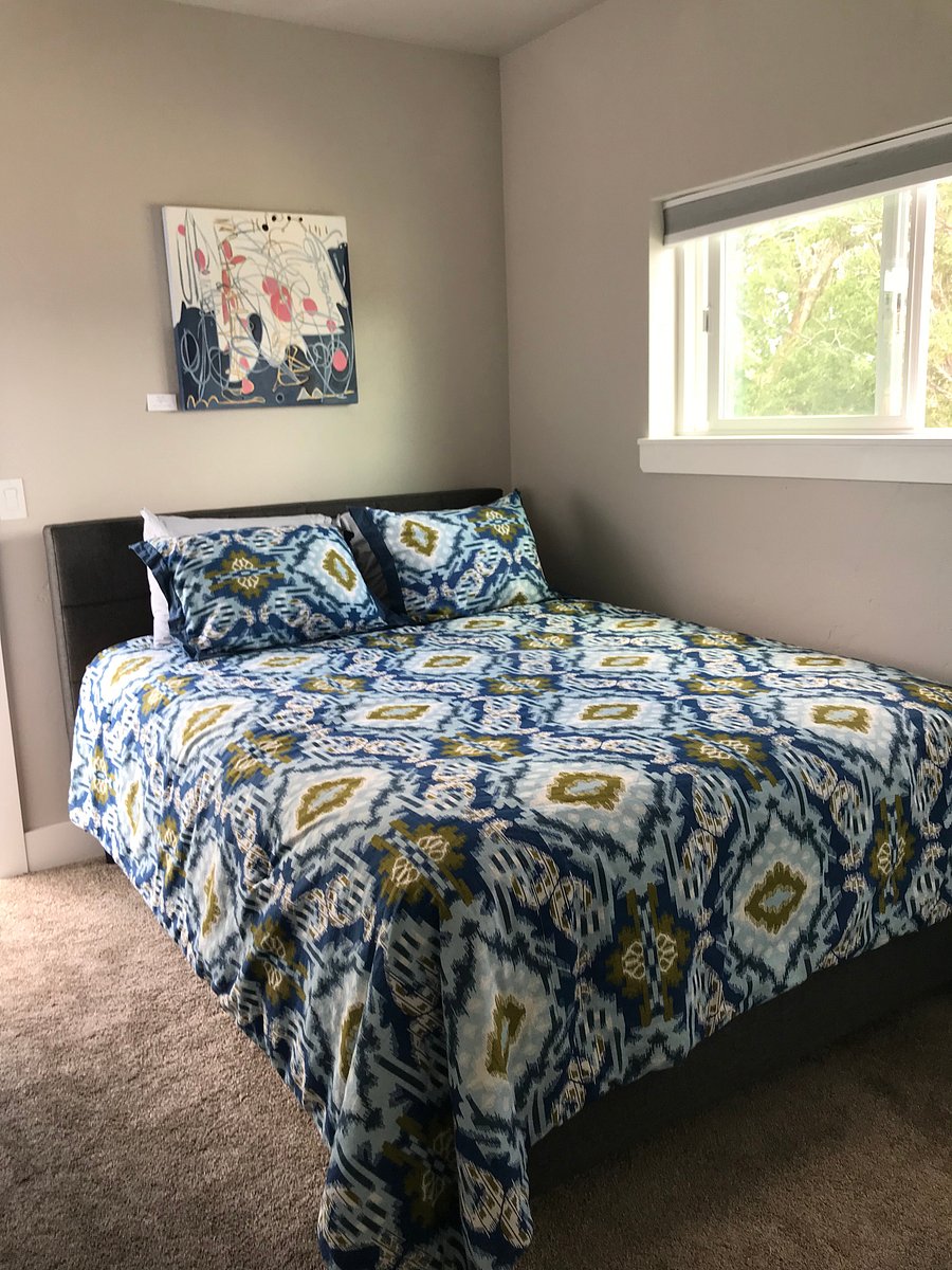 Furnished Finder property 1050961_1 photo 14