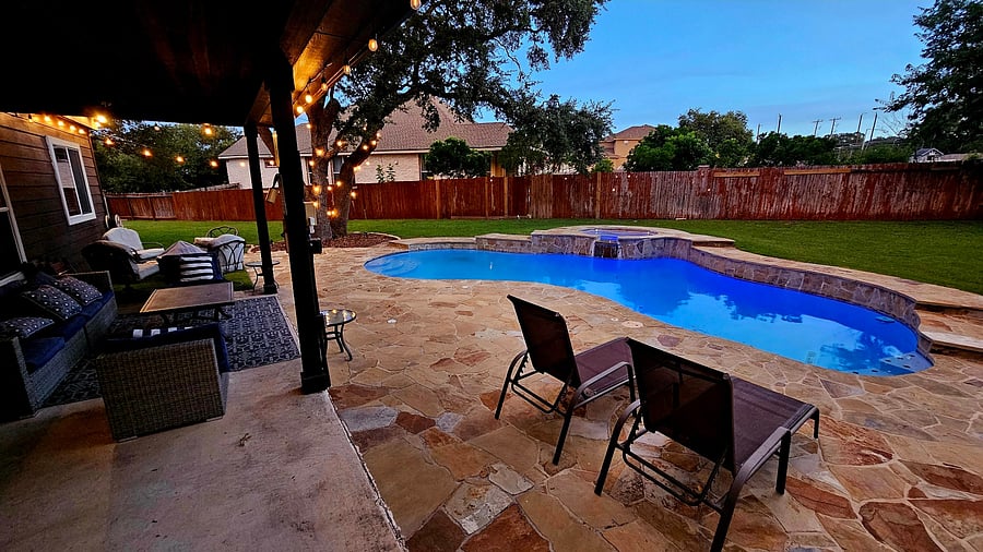 Furnished Finder property 1050980_1 photo 2