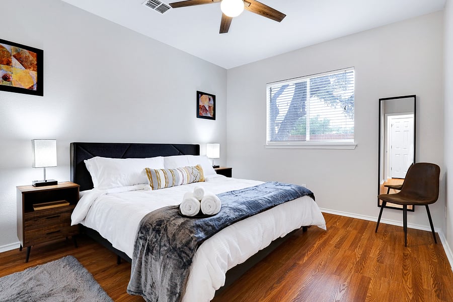 Furnished Finder property 1050980_1 photo 23