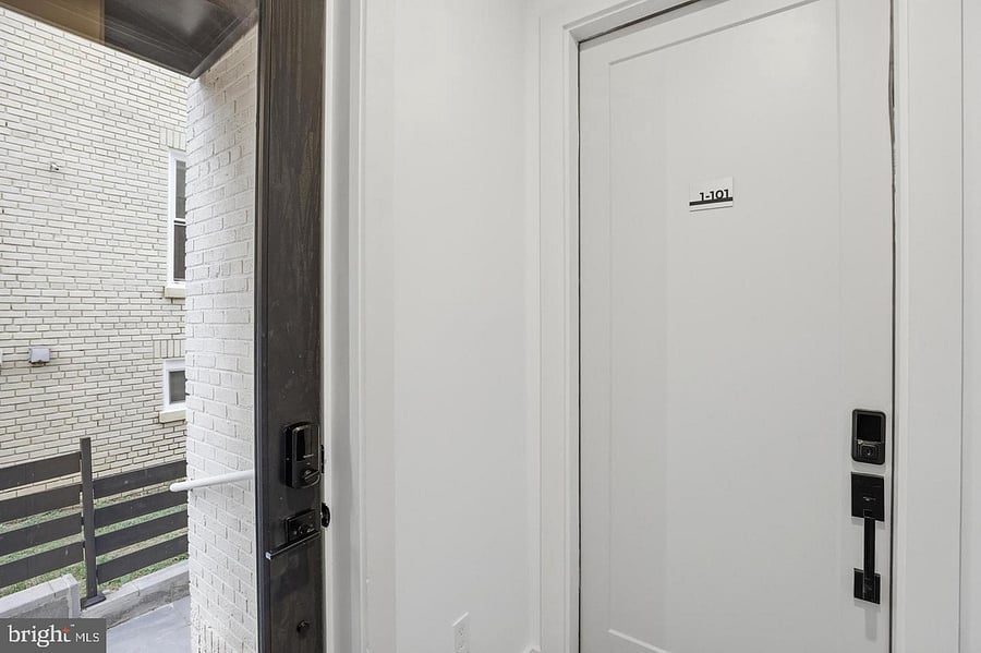 Furnished Finder property 1050989_1 photo 14