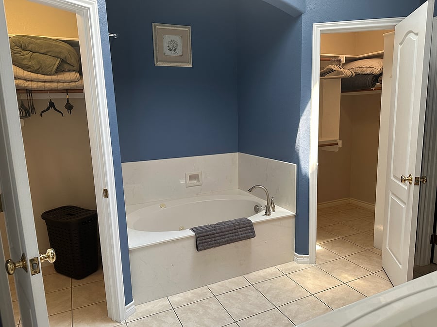 Furnished Finder property 1050997_1 photo 14