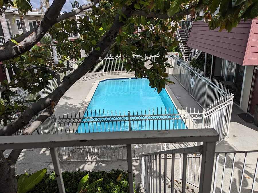 Furnished Finder property 1050999_1 photo 10