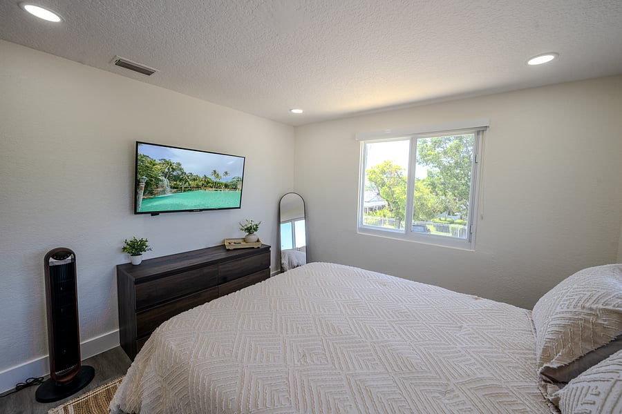 Furnished Finder property 1051002_1 photo 25