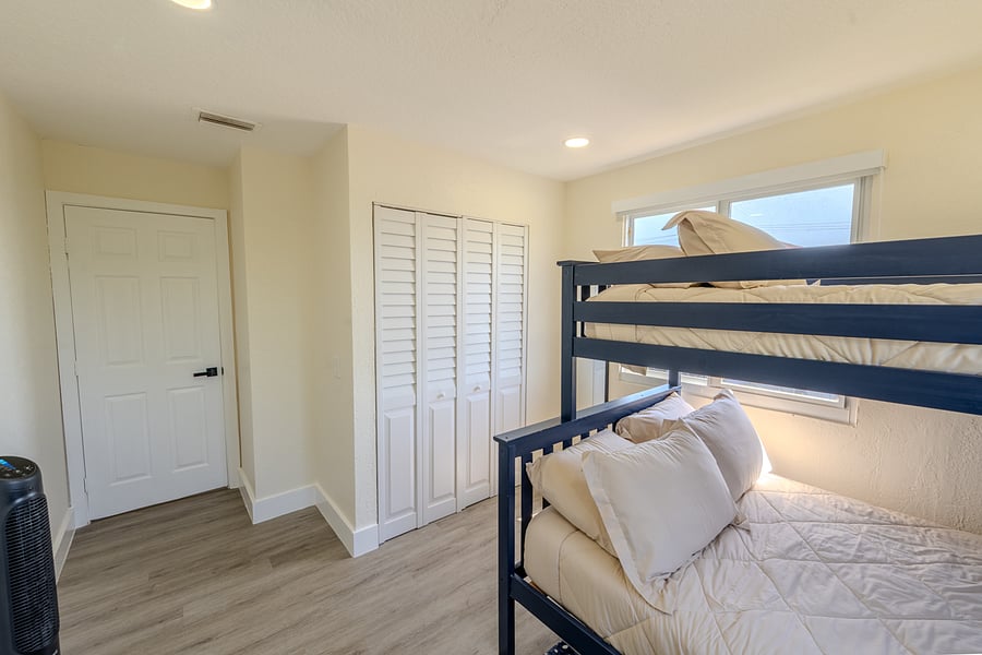 Furnished Finder property 1051002_1 photo 29