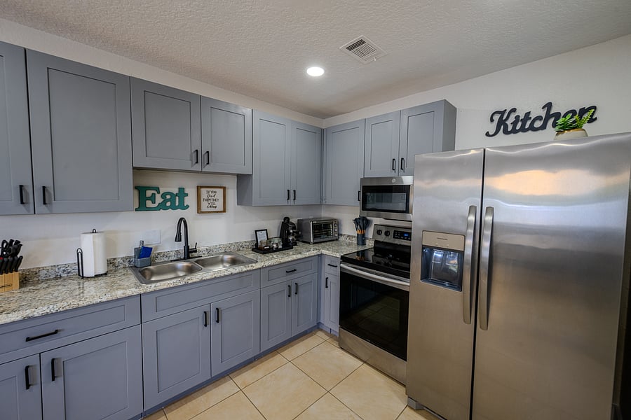 Furnished Finder property 1051002_1 photo 9