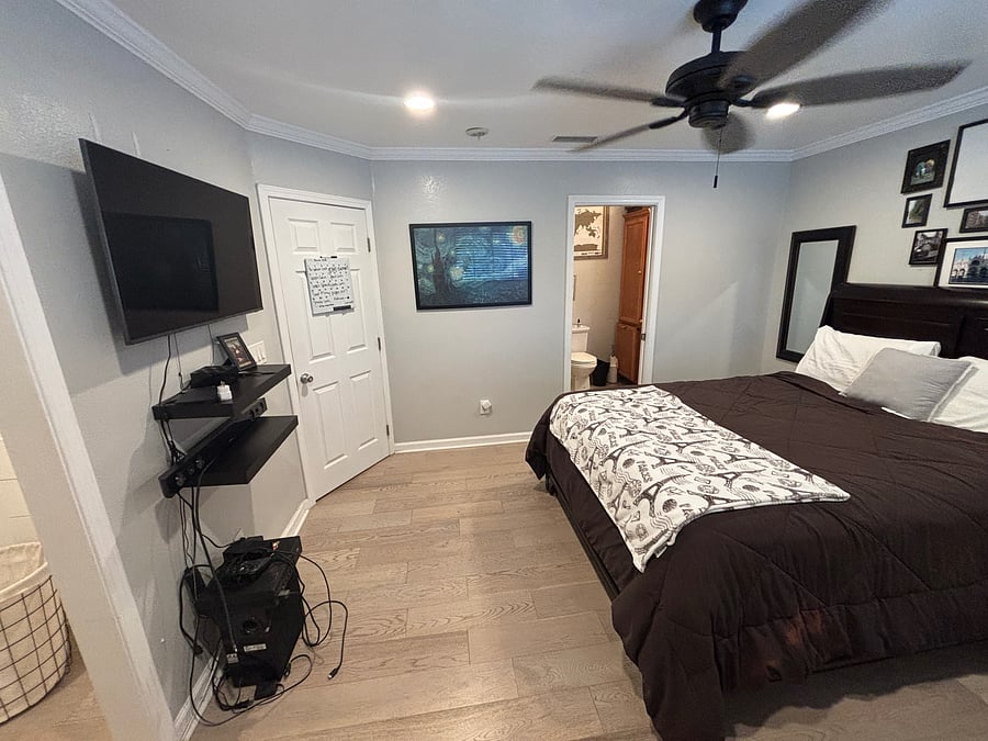 Furnished Finder property 1051005_1 photo 9
