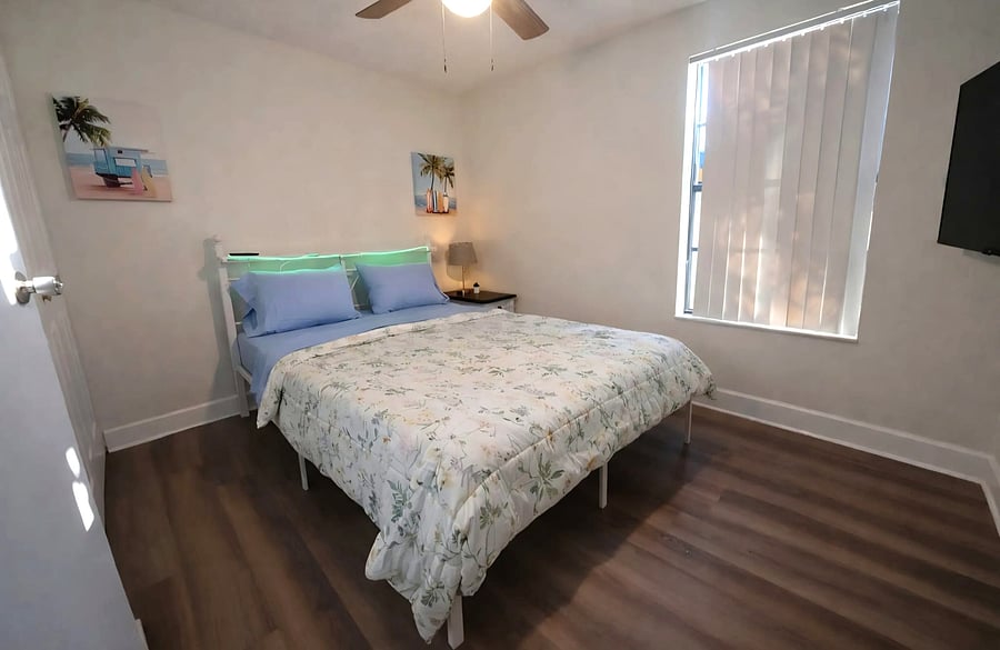 Furnished Finder property 1051009_1 photo 10
