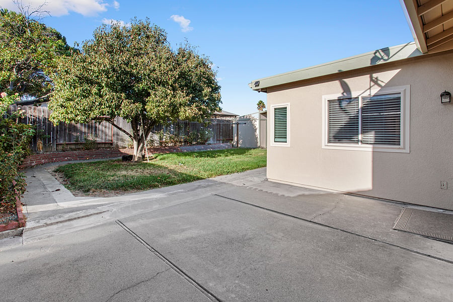 Furnished Finder property 1051011_1 photo 4