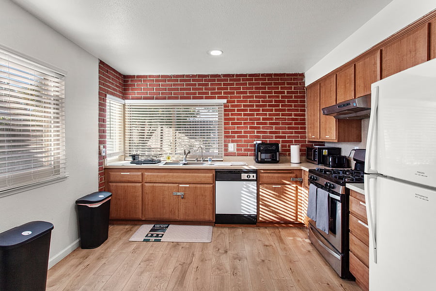 Furnished Finder property 1051011_1 photo 17