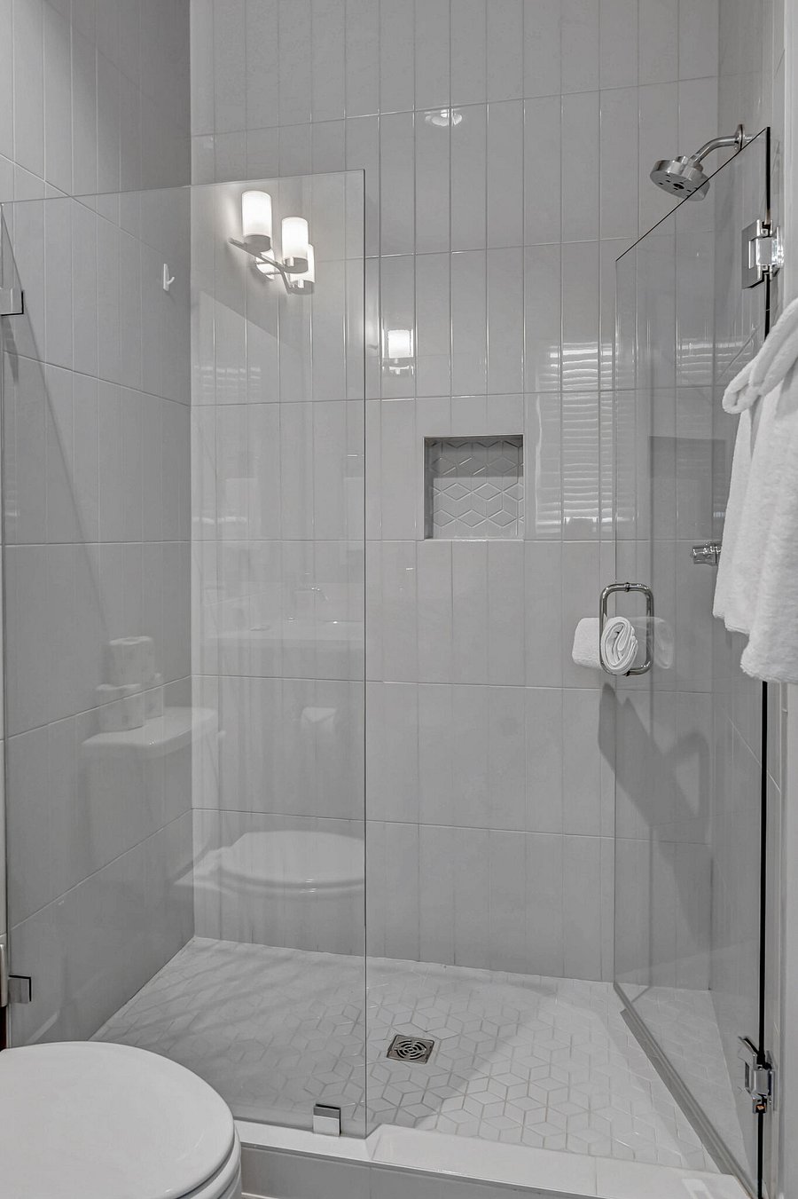 Furnished Finder property 1051024_1 photo 26