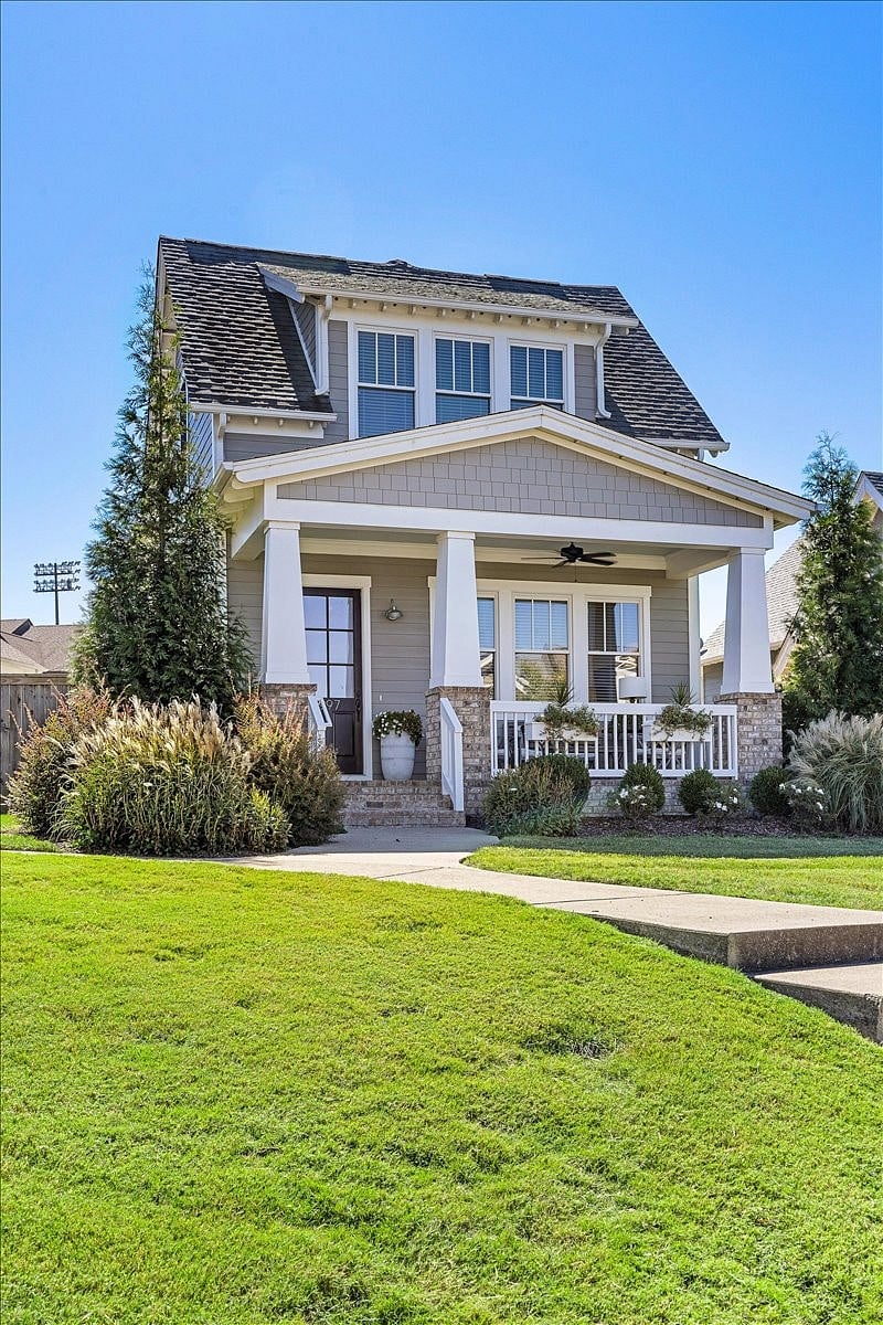 Furnished Finder property 1051026_1 photo 3