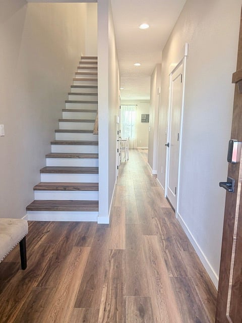 Furnished Finder property 1051036_1 photo 3