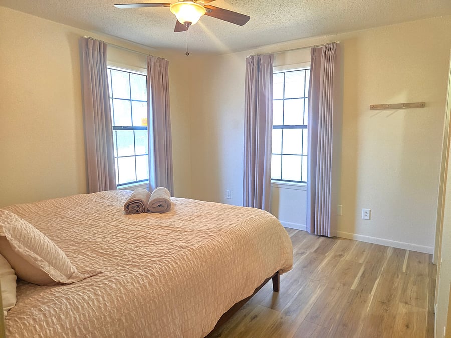 Furnished Finder property 1051041_1 photo 12