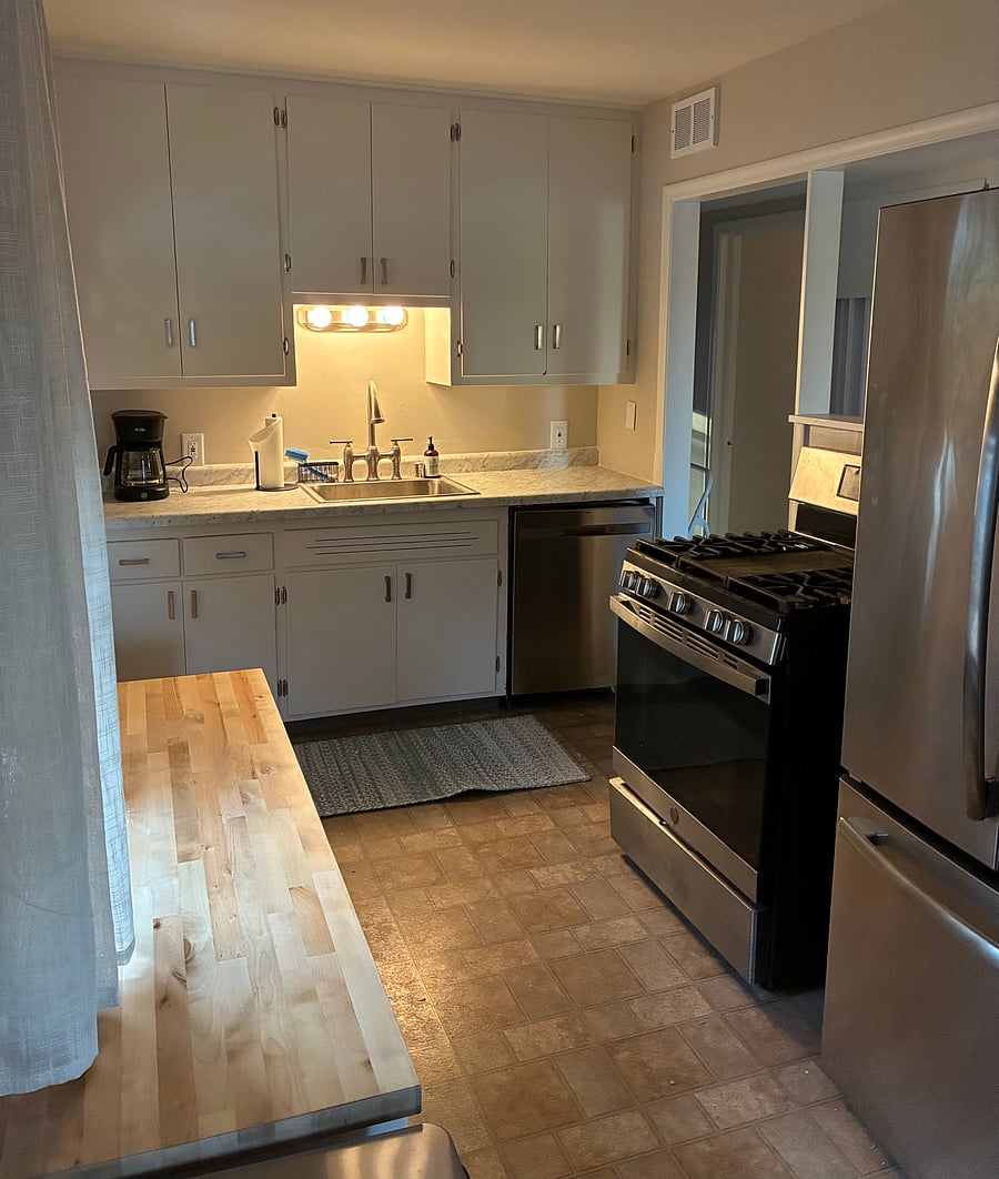 Furnished Finder property 1051067_1 photo 4
