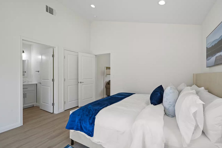 Furnished Finder property 1051073_1 photo 19