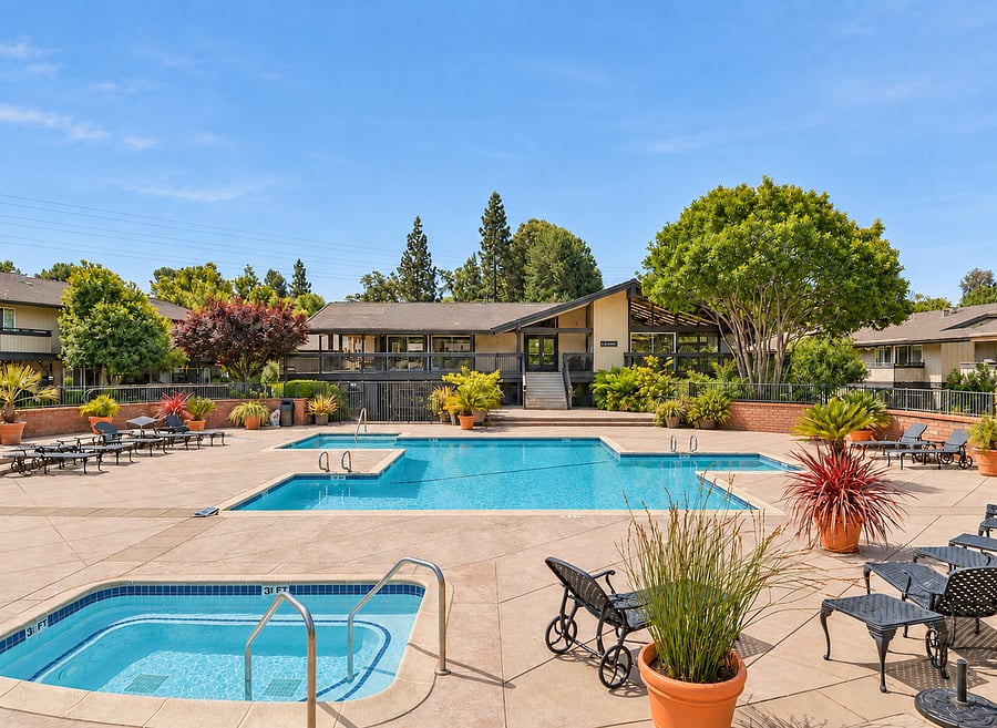 Furnished Finder property 1051075_1 photo 11