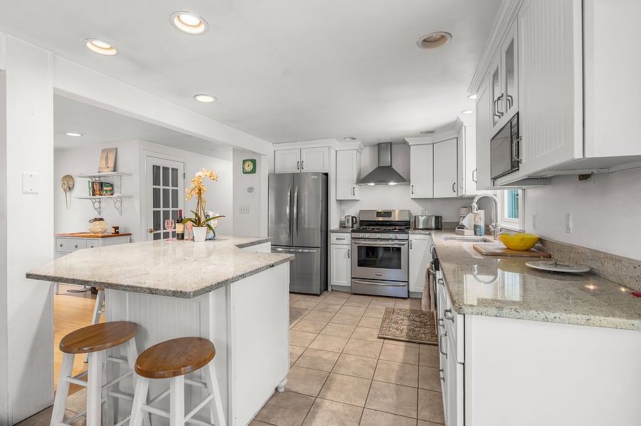 Furnished Finder property 1051077_1 photo 24