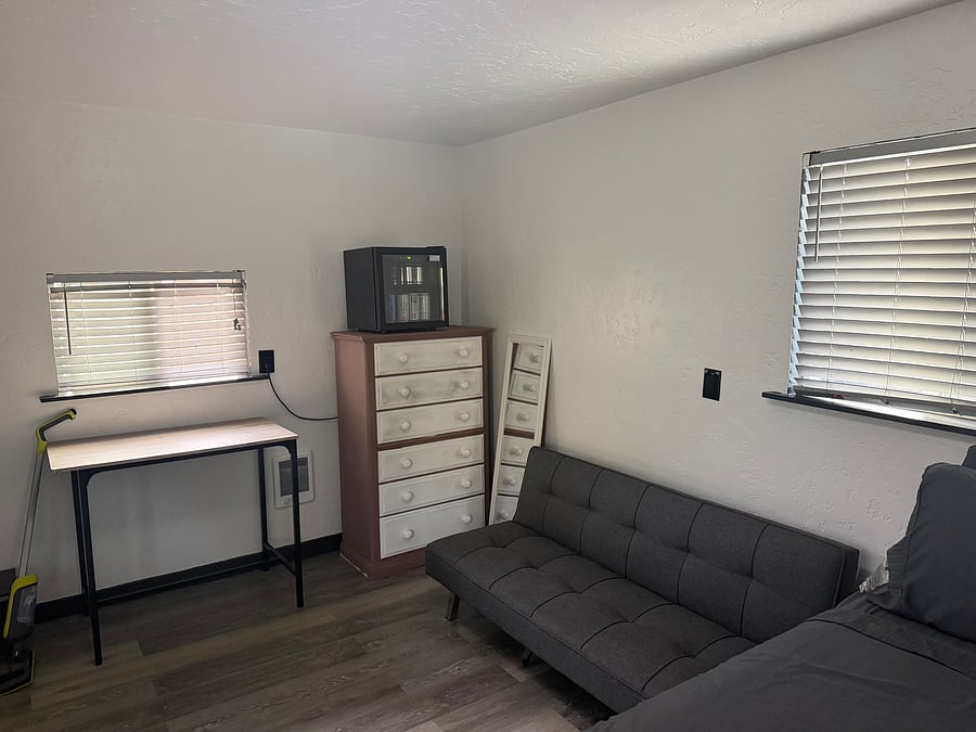 Furnished Finder property 1051086_1 photo 3